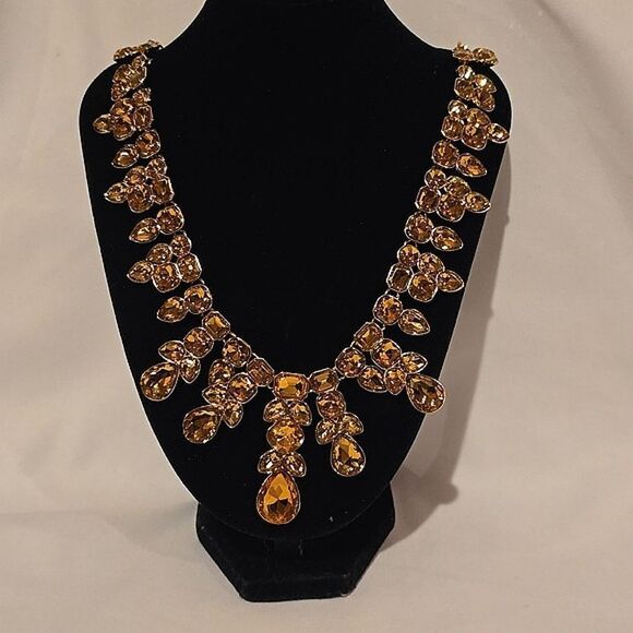 Austrian Crystal Necklace & Earrings! NWOT! - Picture 1 of 10